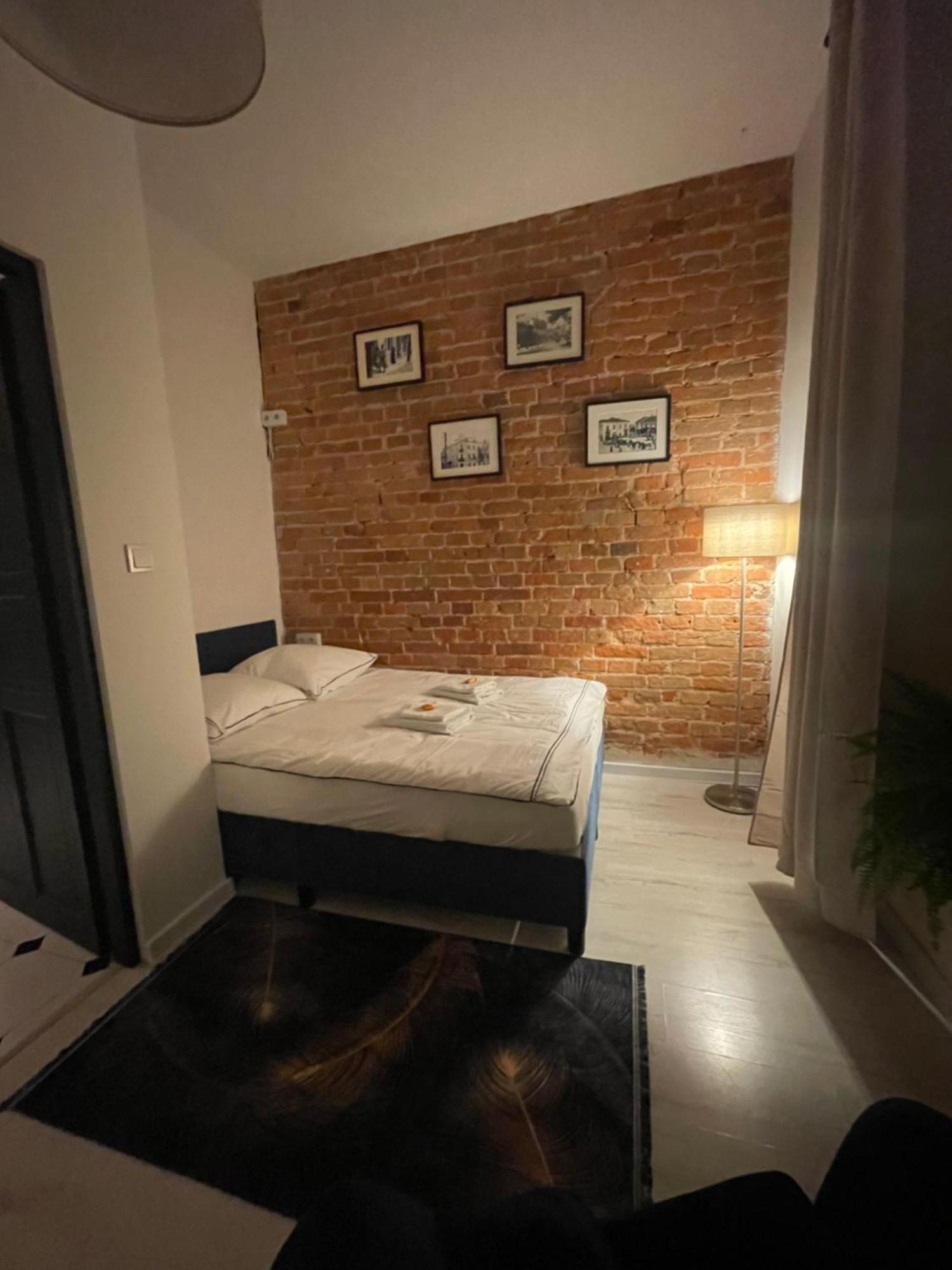 Apartamenty Luczkowskiego Z Widokiem Na Studnie 3 Chełm Esterno foto